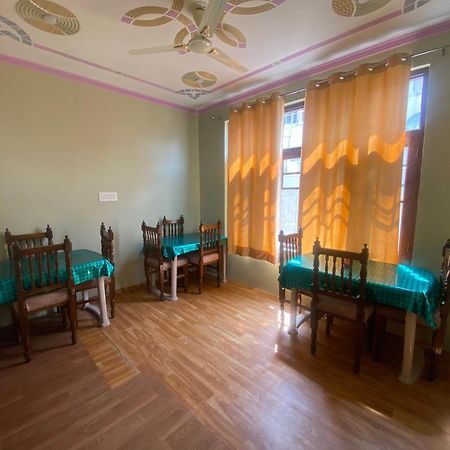 Penthouse Villa Сринагар Экстерьер фото