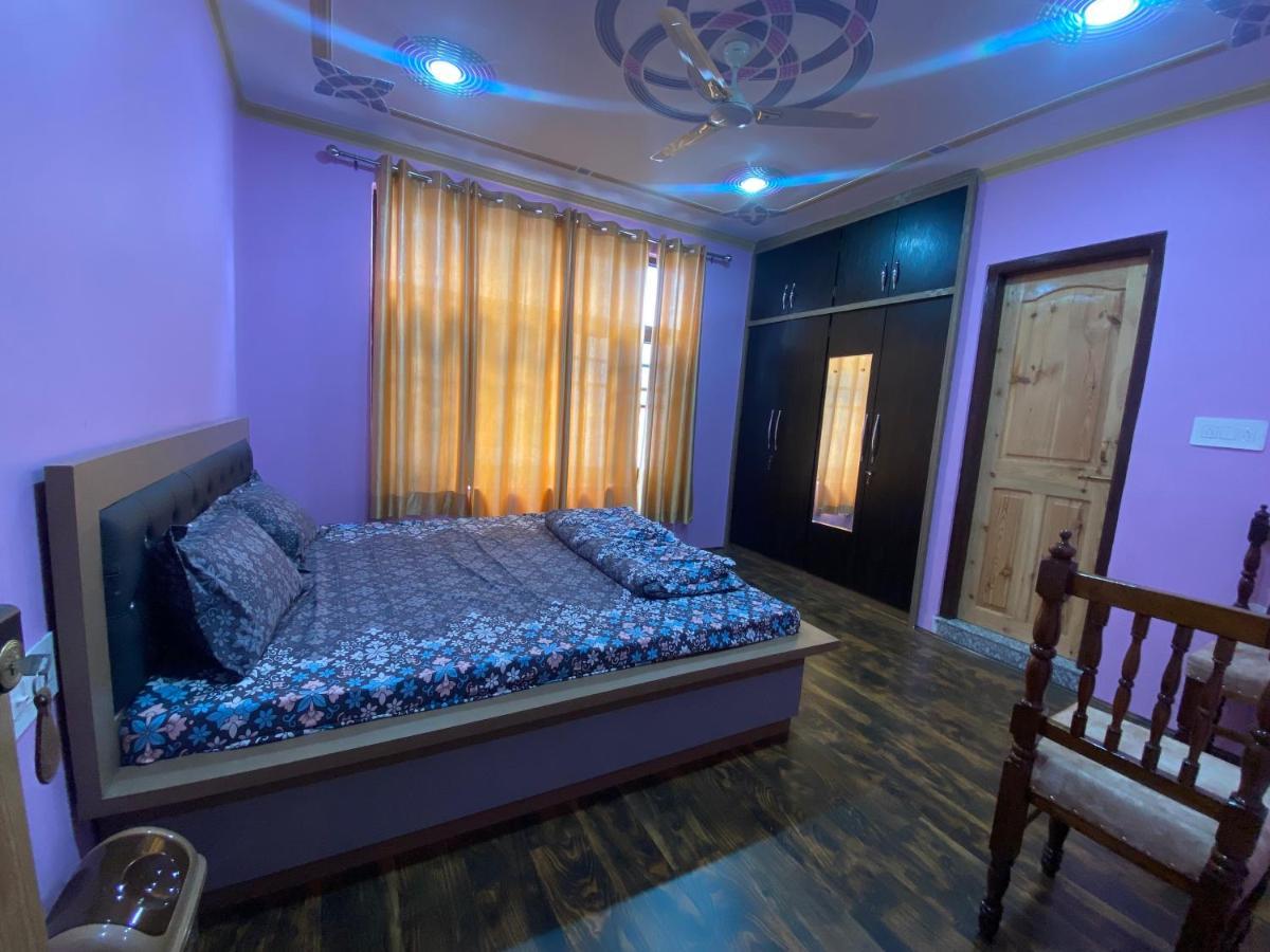 Penthouse Villa Сринагар Экстерьер фото