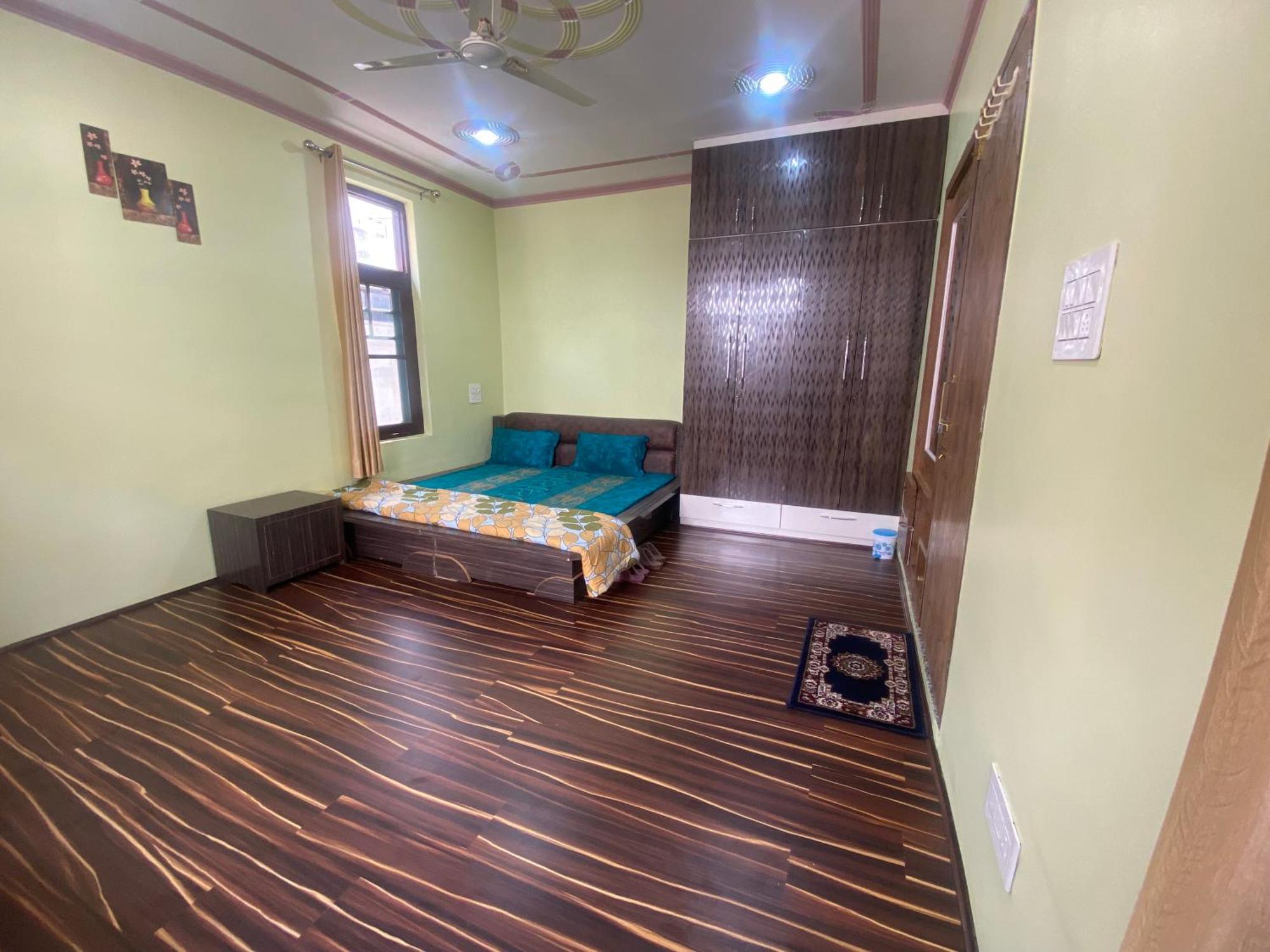 Penthouse Villa Сринагар Экстерьер фото