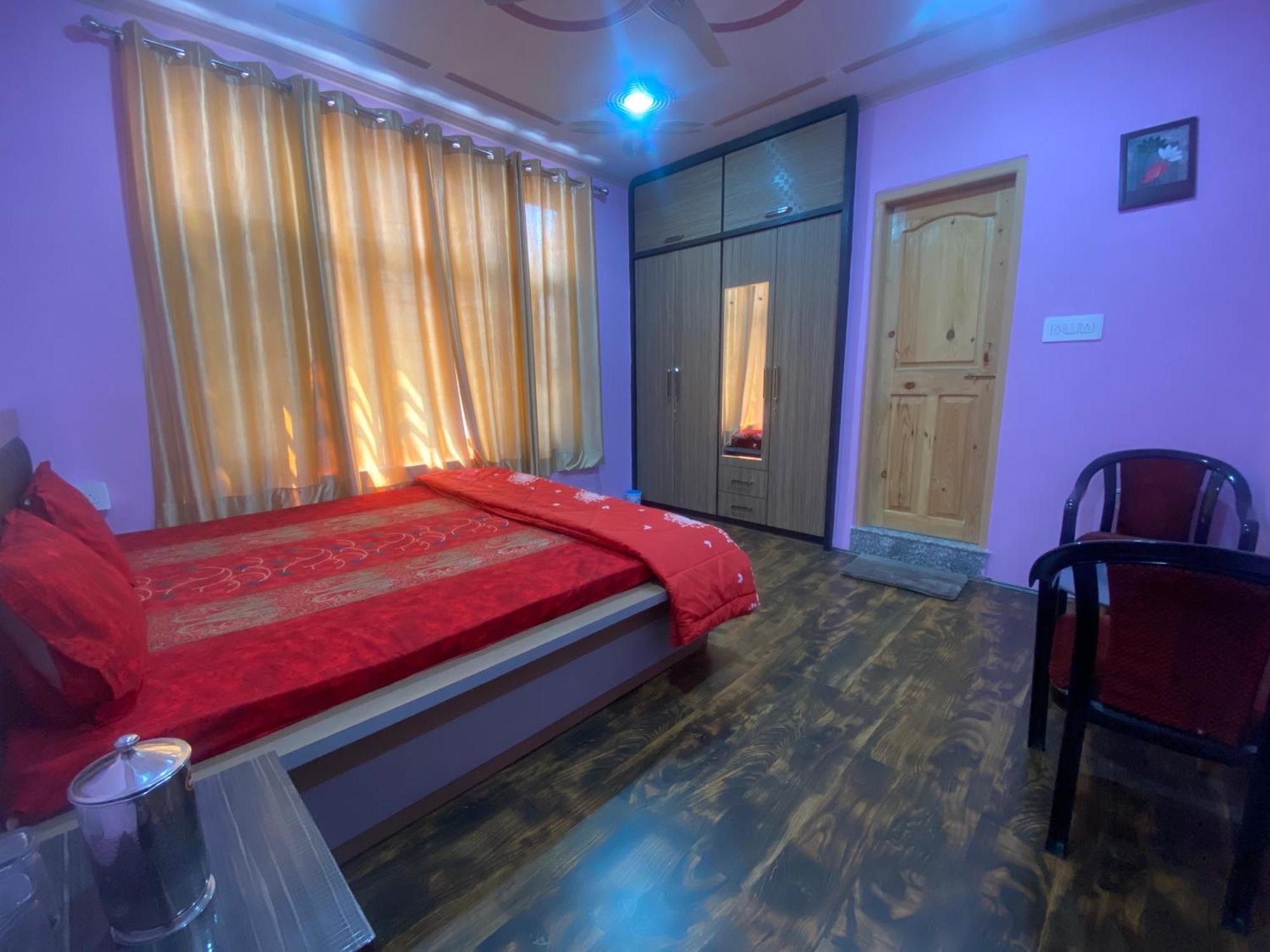 Penthouse Villa Сринагар Экстерьер фото